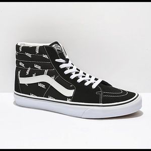 Vans Black/True White Men’s 5.5 Women’s 7.0 New
